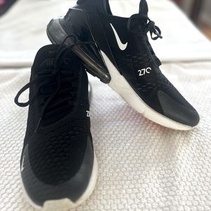 Men’s Nike Air 270 size:10